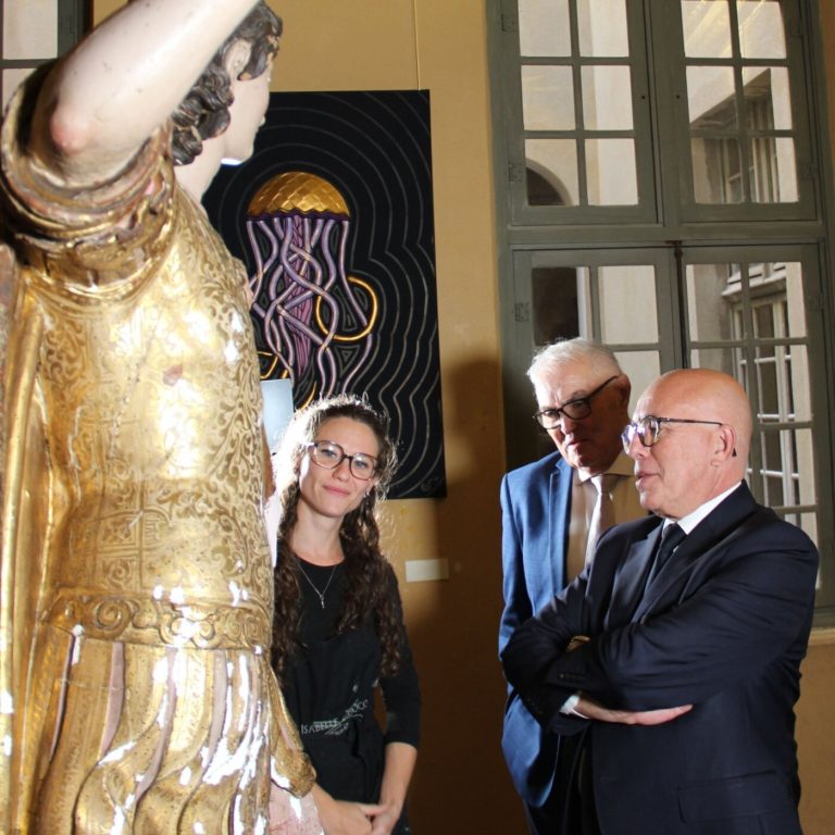 Eric Ciotti fa restaurar l&rsquo;estàtua de Sant Miquèu dau Palais Lascaris